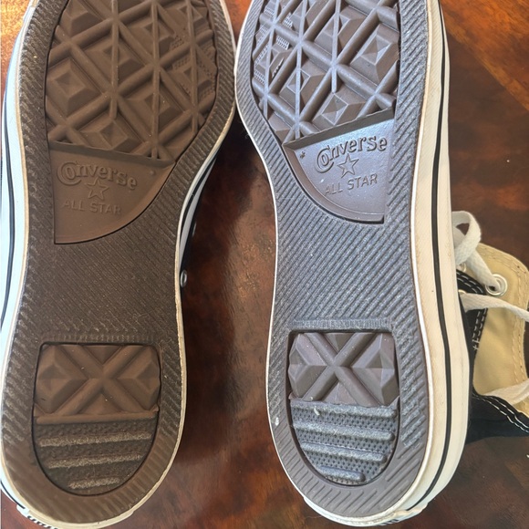 Converse All Stars Black and White High-Top Sneakers NWOT - Picture 3 of 3